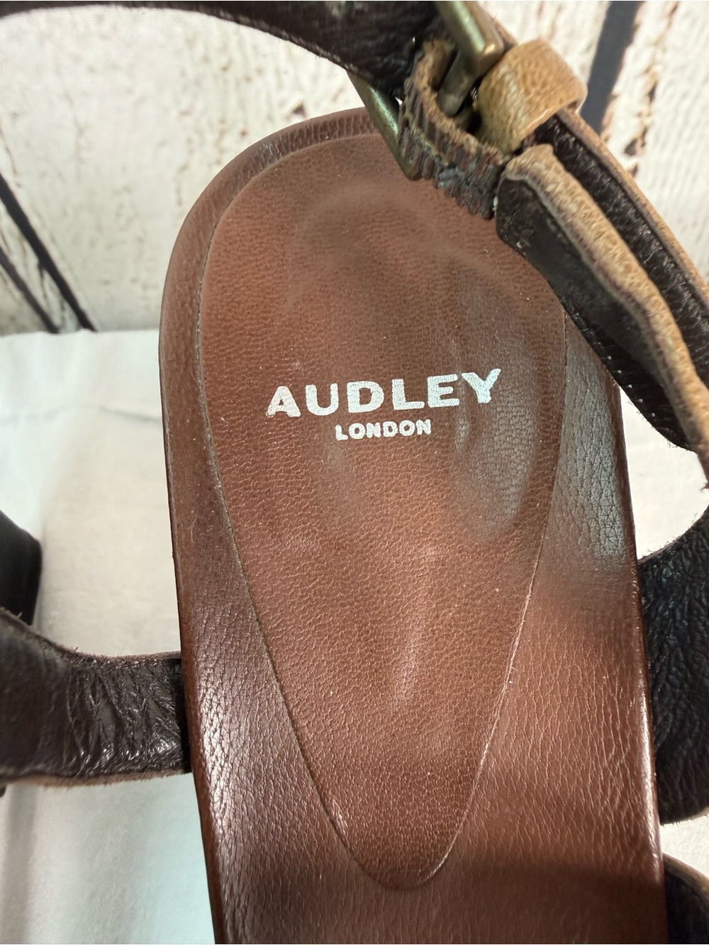 Audley London Leather Strappy Heeled Modern Sandals Made in Spain Size 39.5 EU - Picture 9 of 16